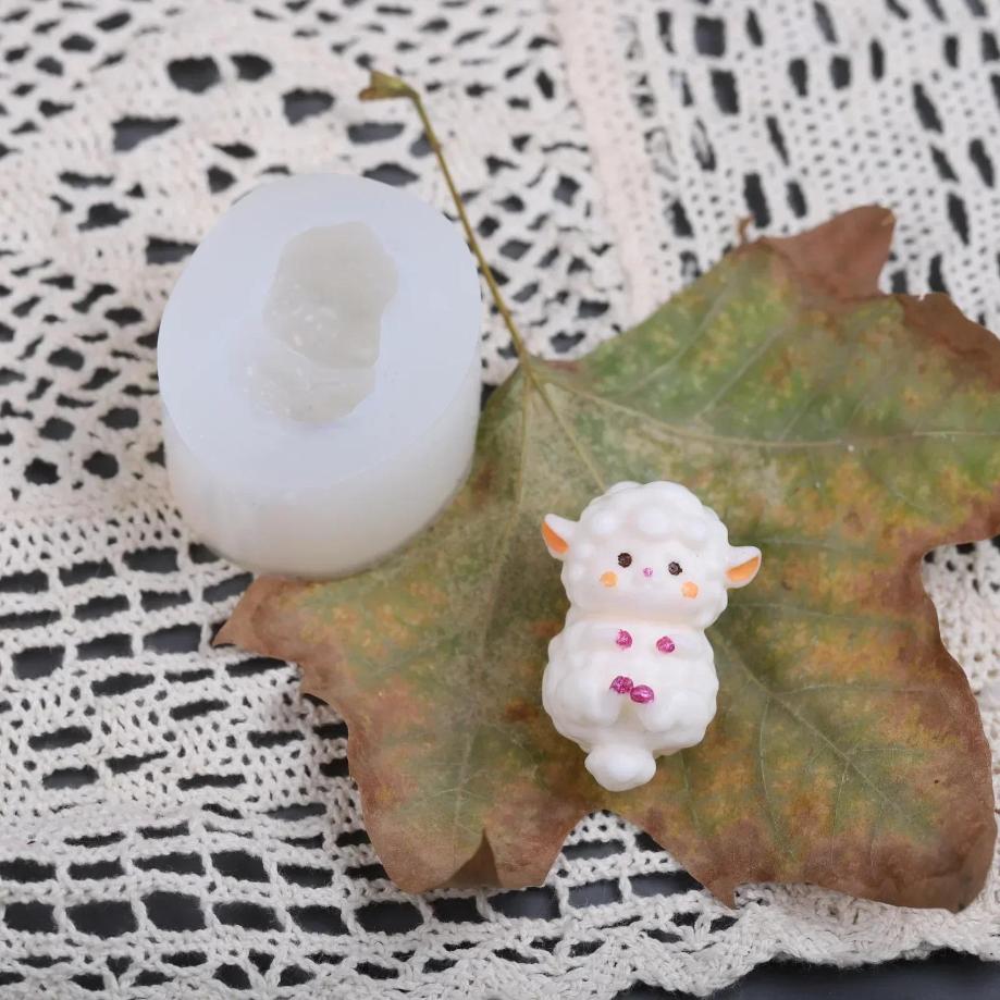 Creative Cartoon Sheep Silicon - đánh giá và giá Candle Supplies Eu